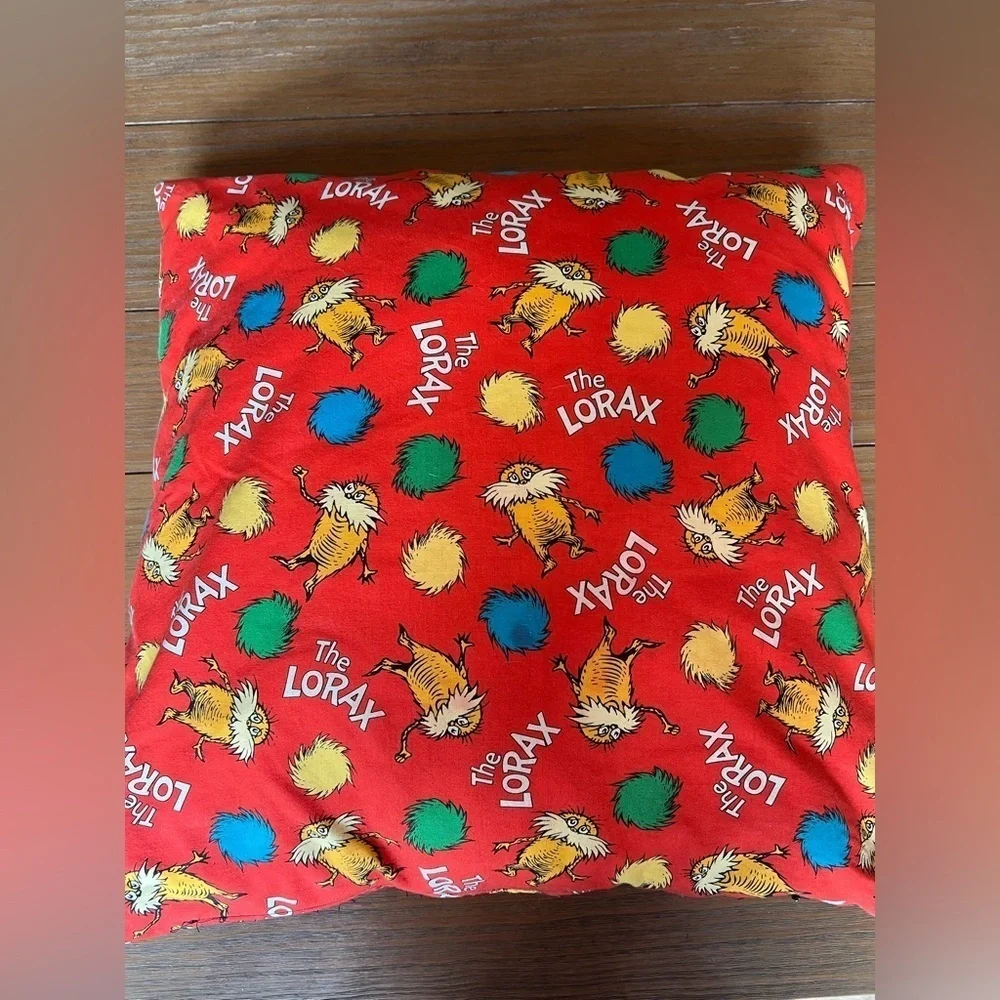 Vintage Dr. Seuss Reading Pillow, Lorax 14X14 Zip Cover